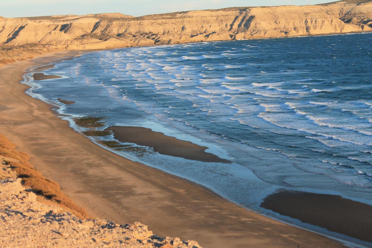 Oceano Patagonia By Nordic Aparthotel Puerto Piramides Bagian luar foto